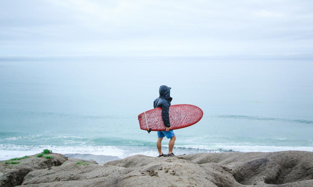 Short and thick surfboard