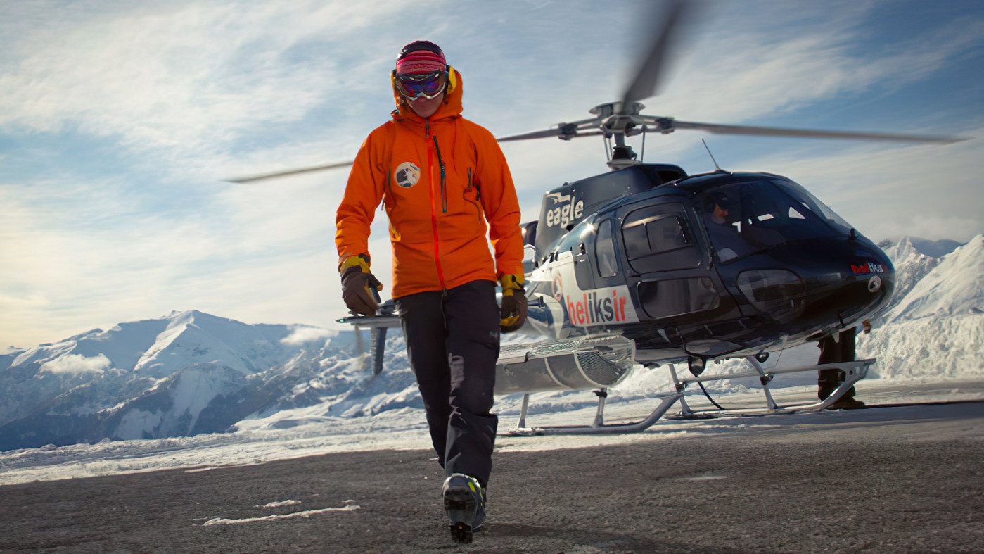 Heliskiing in Caucasus with Heliksir