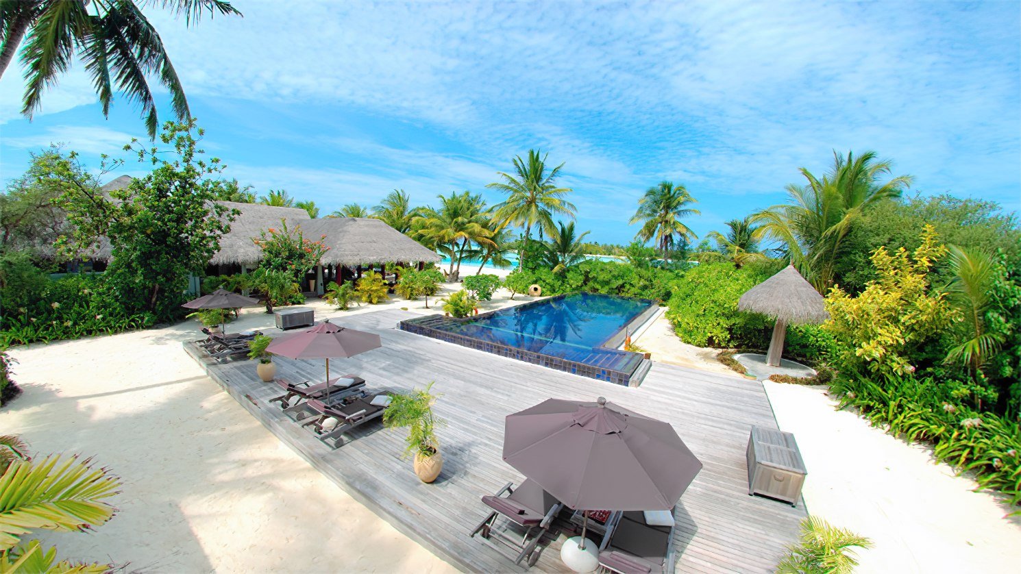 Naladhu private Island Maldives