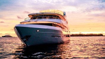 Alice Luxury Charter