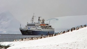 Ski Touring and Freeride in Antarctica