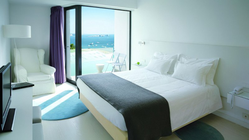 Memmo Baleeira Surf Resort