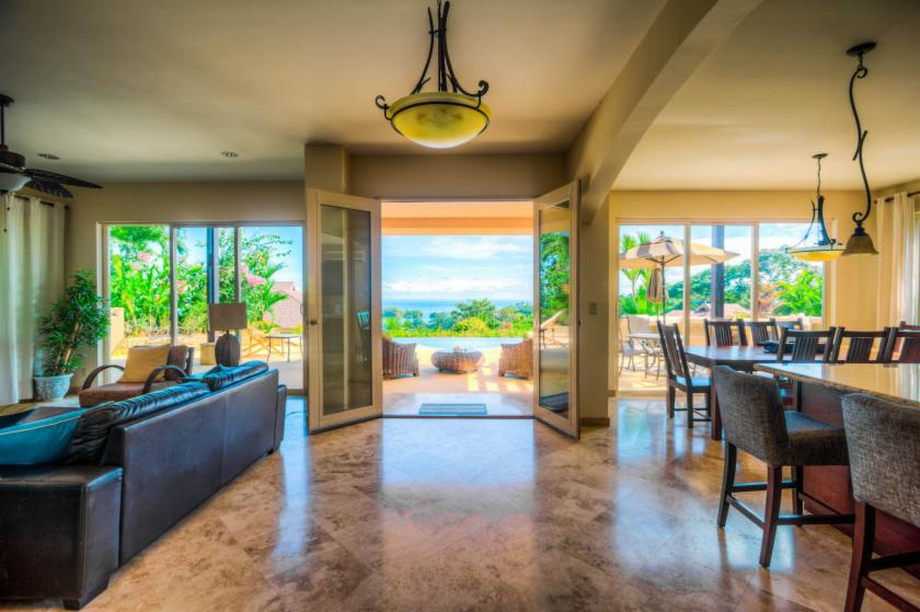 4 bedroom villa