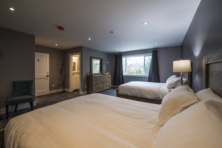 Eagle Bedroom 