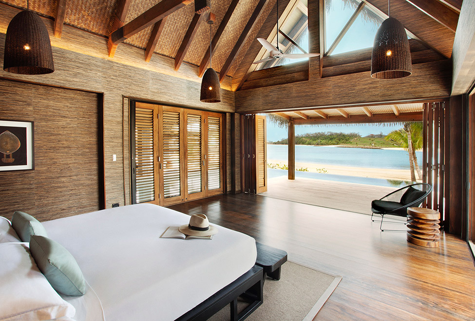 Five bedroom beachfront
