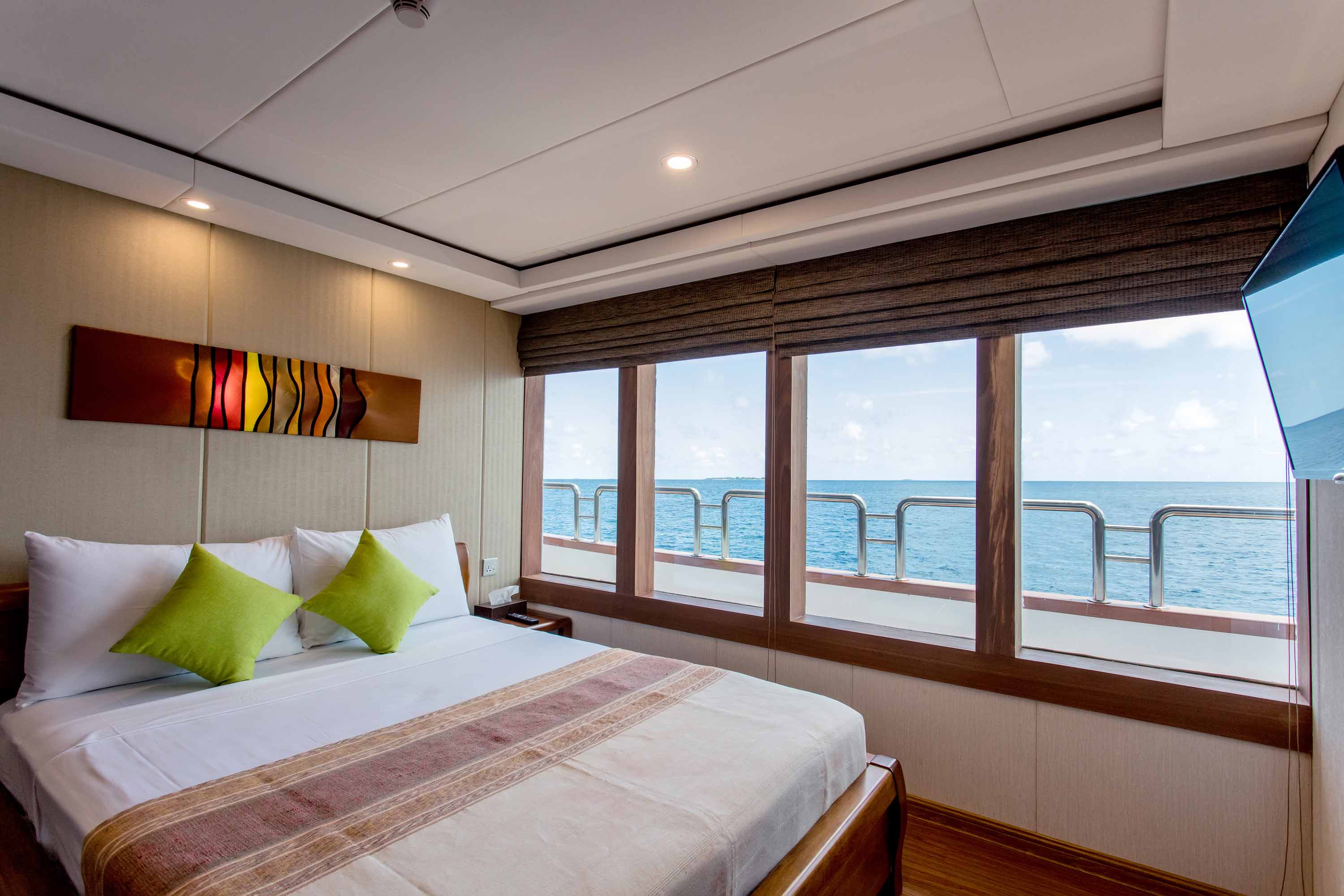 Single Suite Single Suite